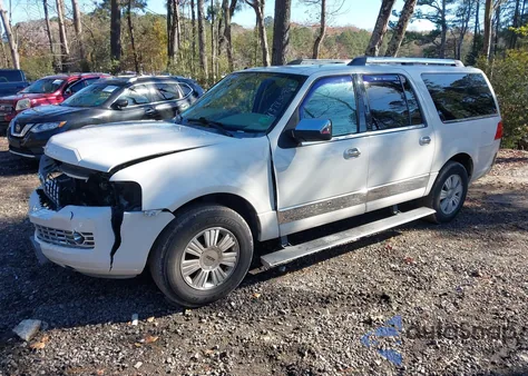 2008 Lincoln Navigator L z USA, uszkodzony, nr VIN 5LMFL27538LJ08193